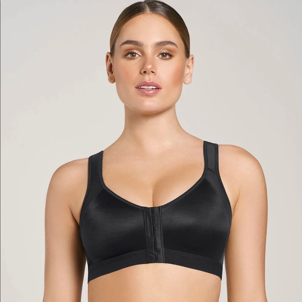 Leonisa Post-surgical Breast Augmentation Bra Size 34 wireless, front closure